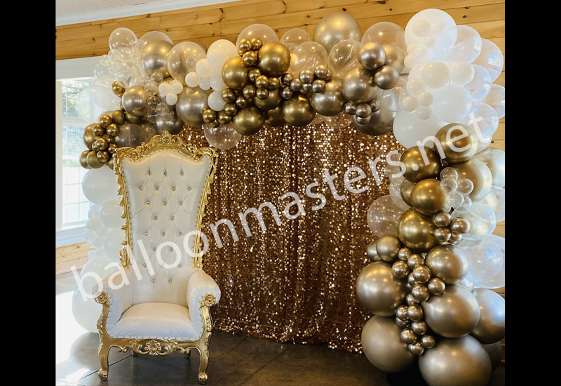 Throne 4