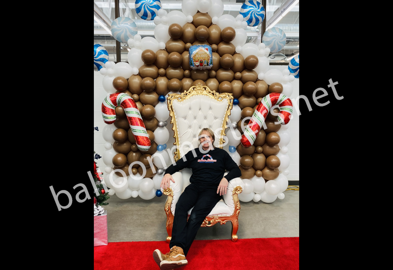 Throne 5